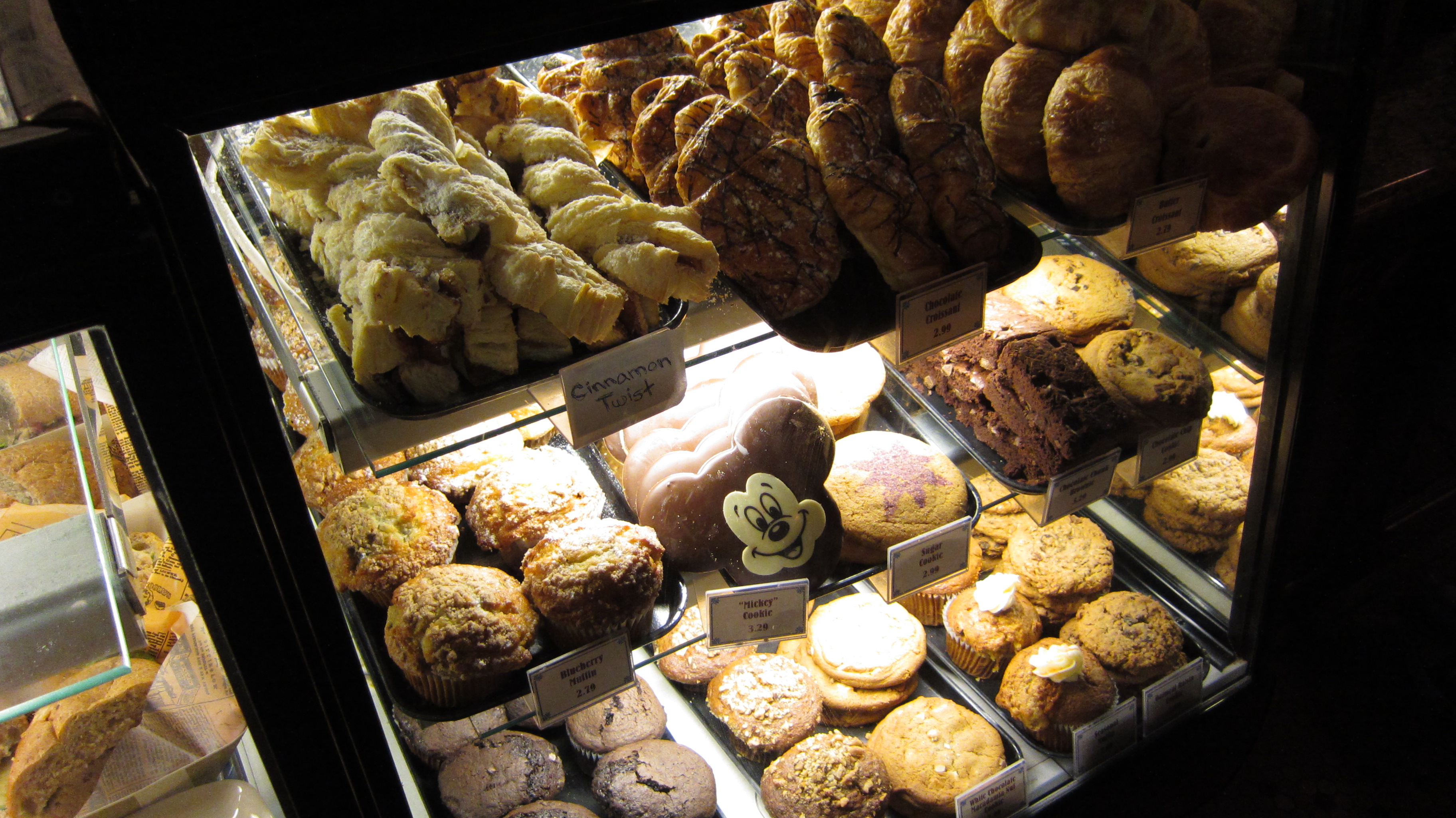 Blue Ribon Bakery Treats