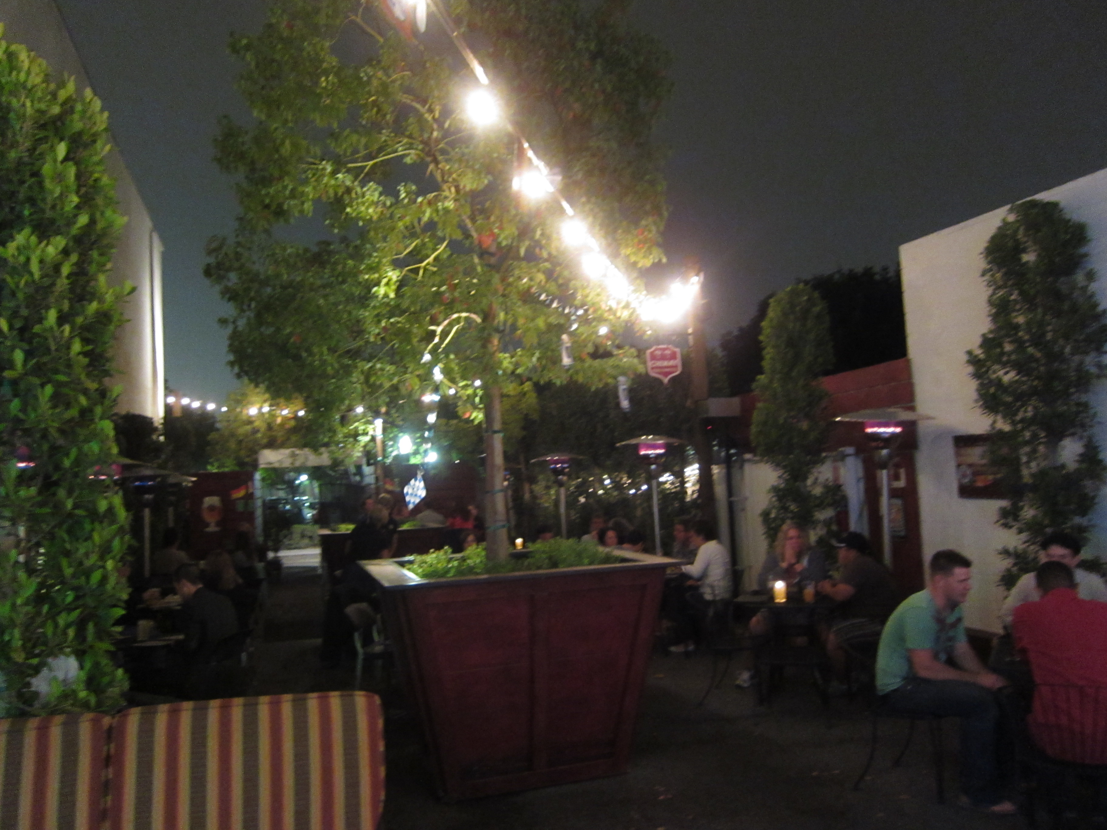 pint house