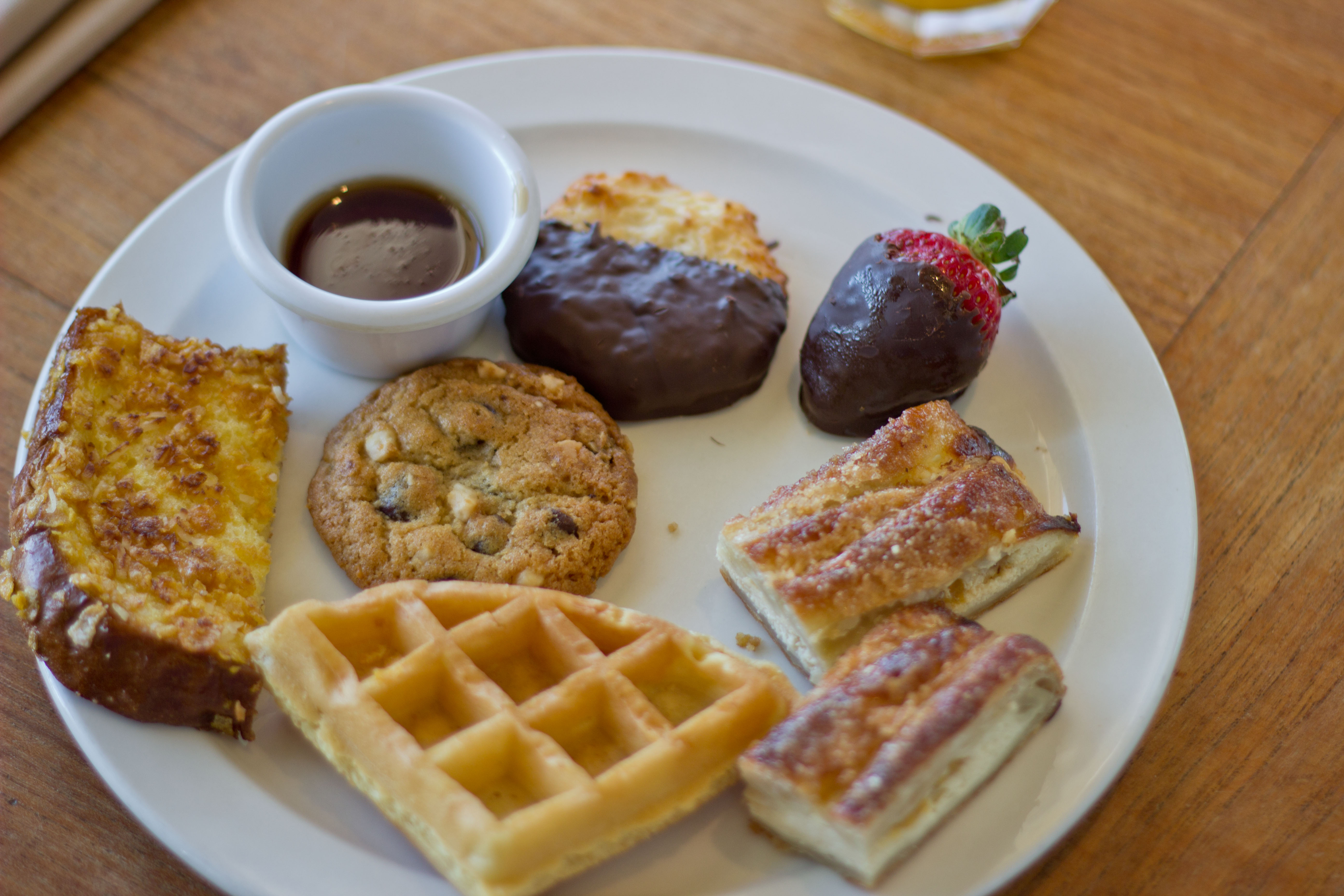 Duke’s Huntington Beach Dessert